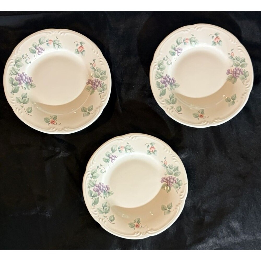 Pfaltzgraff  Set of 3 Grapevine Discontinued 8" Salad Plates